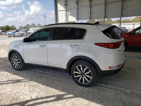 KNDPNCAC7J7365729 2018 KIA SPORTAGE - Image 2