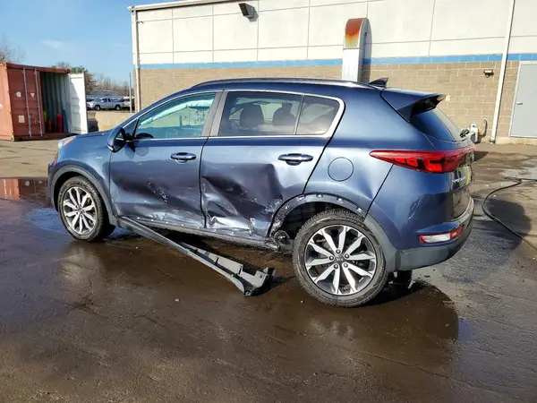 KNDPNCAC7J7396561 2018 KIA SPORTAGE - Image 2