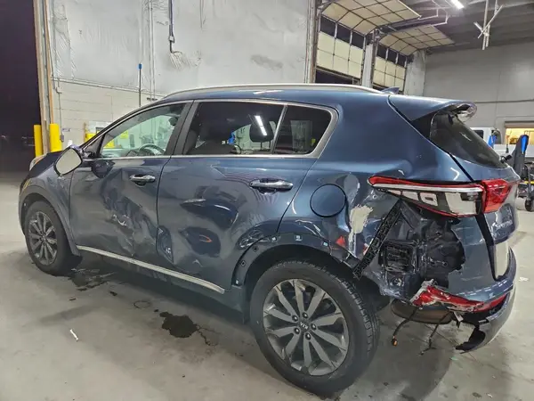 KNDPNCAC7J7409728 2018 KIA SPORTAGE - Image 2
