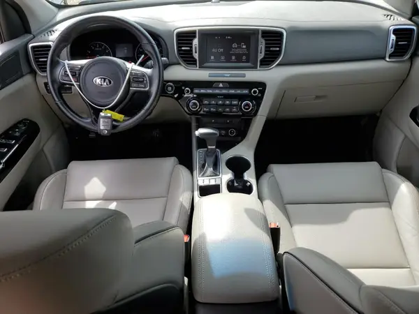 KNDPNCAC7J7420924 2018 KIA SPORTAGE - Image 8