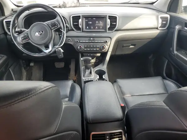 KNDPNCAC7J7466818 2018 KIA SPORTAGE - Image 8