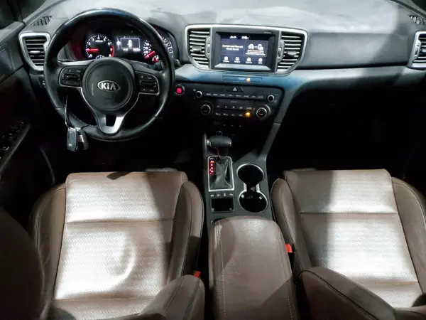 KNDPNCAC7J7470917 2018 KIA SPORTAGE - Image 8