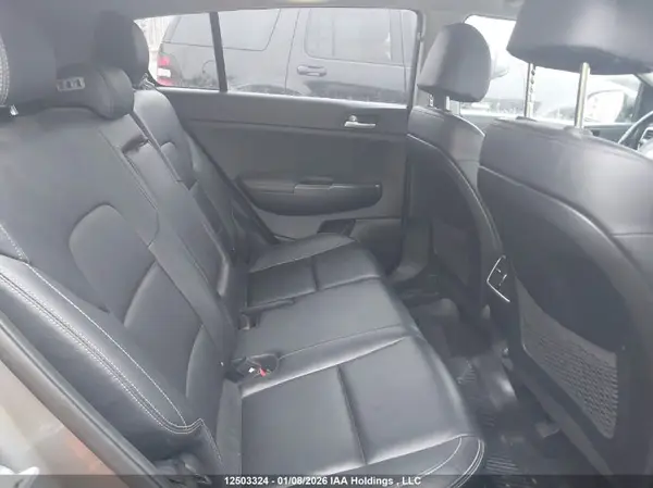 KNDPNCAC7J7470934 2018 KIA SPORTAGE - Image 8