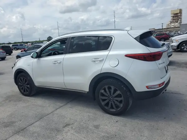 KNDPNCAC7J7474627 2018 KIA SPORTAGE - Image 2