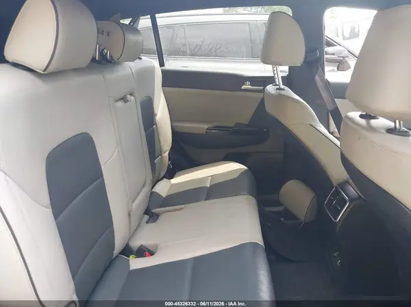 KNDPNCAC7J7474997 2018 KIA SPORTAGE - Image 8