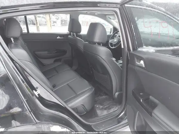 KNDPNCAC7K7500788 2019 KIA SPORTAGE - Image 8