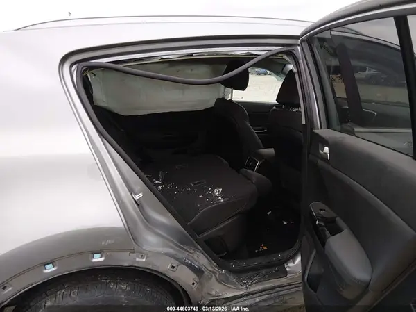 KNDPNCAC7L7645900 2020 KIA SPORTAGE - Image 8