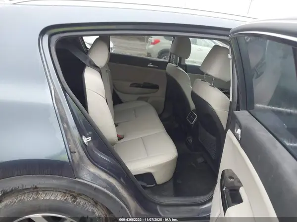 KNDPNCAC7L7708865 2020 KIA SPORTAGE - Image 8