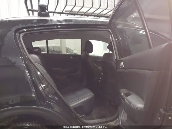 KNDPNCAC8H7135045 2017 KIA SPORTAGE - Image 8