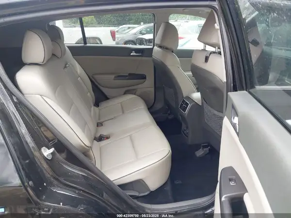 KNDPNCAC8H7139791 2017 KIA SPORTAGE - Image 8
