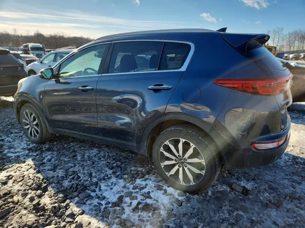 KNDPNCAC8H7141136 2017 KIA SPORTAGE - Image 2