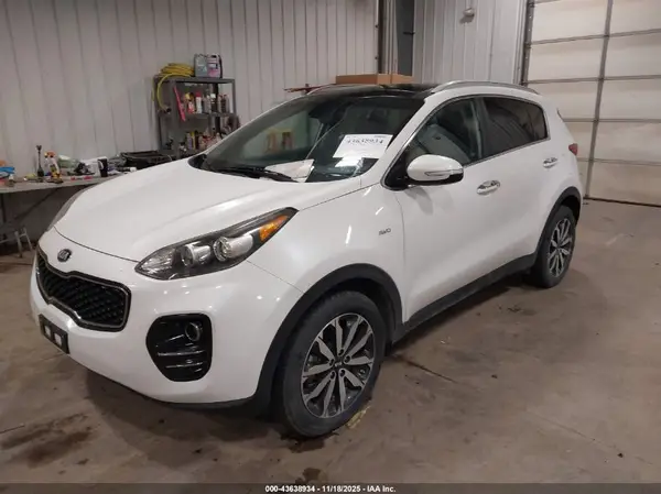 KNDPNCAC8H7150645 2017 KIA SPORTAGE - Image 2