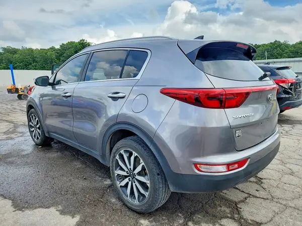 KNDPNCAC8H7171964 2017 KIA SPORTAGE - Image 2