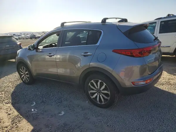 KNDPNCAC8H7180096 2017 KIA SPORTAGE - Image 2