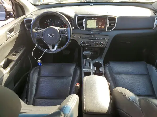 KNDPNCAC8H7180096 2017 KIA SPORTAGE - Image 8