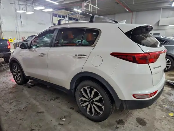 KNDPNCAC8H7199179 2017 KIA SPORTAGE - Image 2