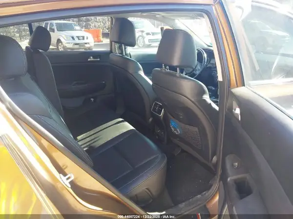 KNDPNCAC8H7201867 2017 KIA SPORTAGE - Image 8