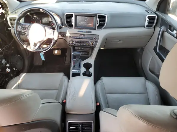 KNDPNCAC8H7204641 2017 KIA SPORTAGE - Image 8