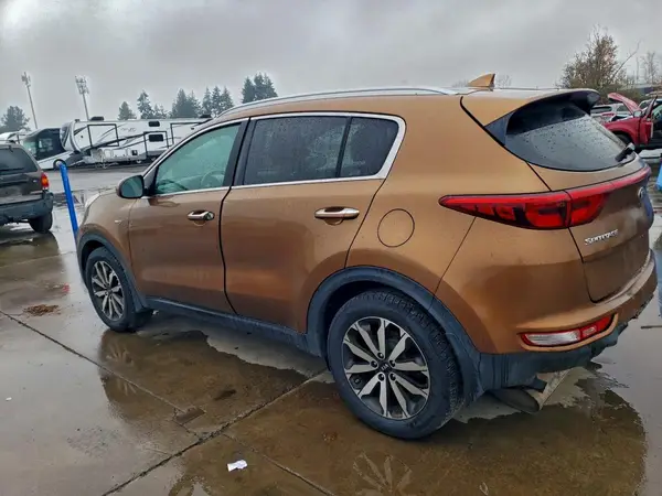 KNDPNCAC8H7226834 2017 KIA SPORTAGE - Image 2