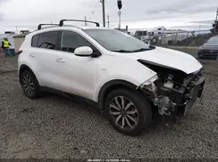 KNDPNCAC8H7246128 2017 KIA SPORTAGE