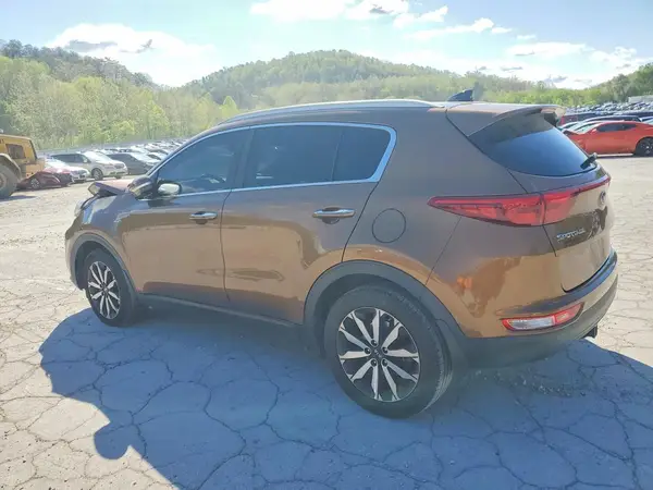 KNDPNCAC8H7296754 2017 KIA SPORTAGE - Image 2