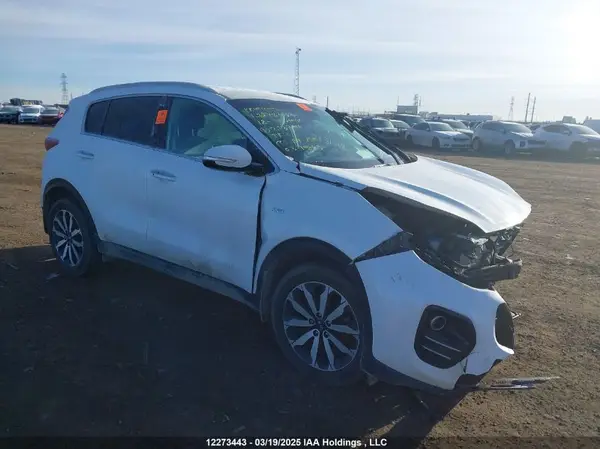 KNDPNCAC8J7313946 2018 KIA SPORTAGE - Image 1
