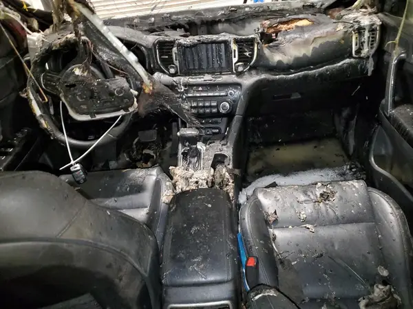 KNDPNCAC8J7365321 2018 KIA SPORTAGE - Image 8