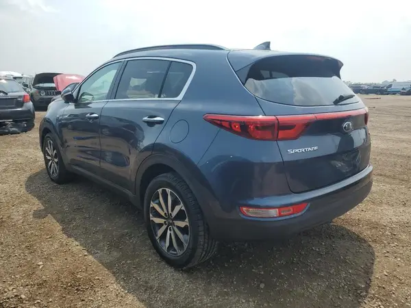 KNDPNCAC8J7365657 2018 KIA SPORTAGE - Image 2