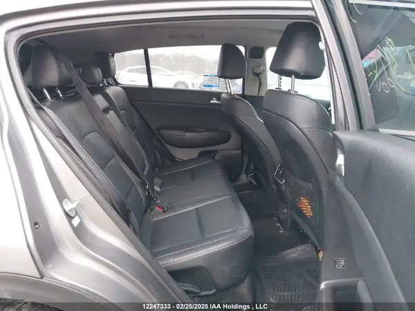KNDPNCAC8J7366873 2018 KIA SPORTAGE - Image 8