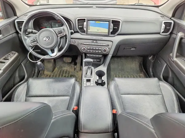 KNDPNCAC8J7376724 2018 KIA SPORTAGE - Image 8