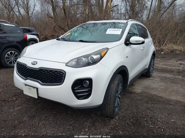 KNDPNCAC8J7399436 2018 KIA SPORTAGE - Image 2