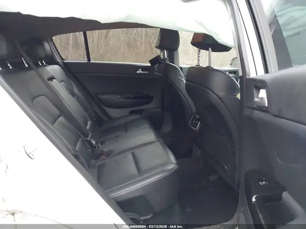 KNDPNCAC8J7399436 2018 KIA SPORTAGE - Image 8