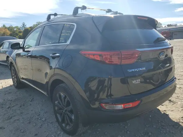 KNDPNCAC8J7408927 2018 KIA SPORTAGE - Image 2