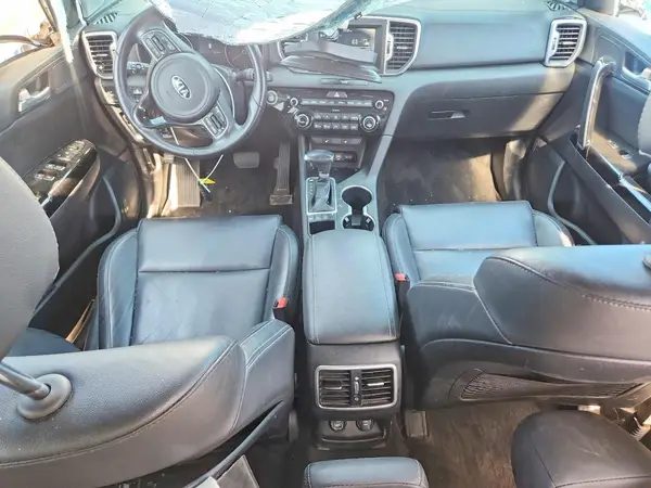 KNDPNCAC8K7523013 2019 KIA SPORTAGE - Image 8