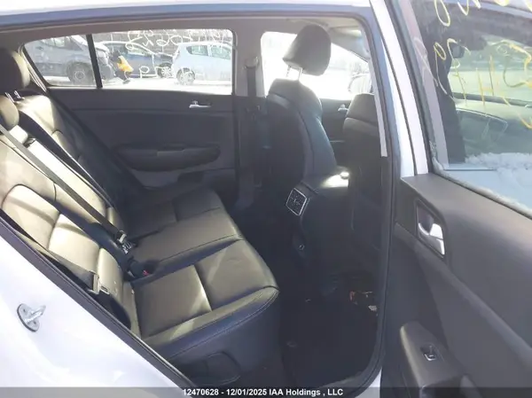 KNDPNCAC8K7546792 2019 KIA SPORTAGE - Image 8