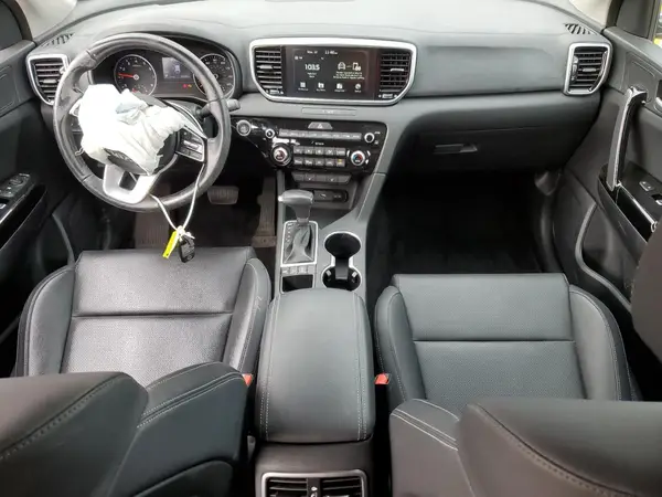 KNDPNCAC8L7761106 2020 KIA SPORTAGE - Image 8