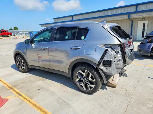 KNDPNCAC8M7871476 2021 KIA SPORTAGE - Image 2