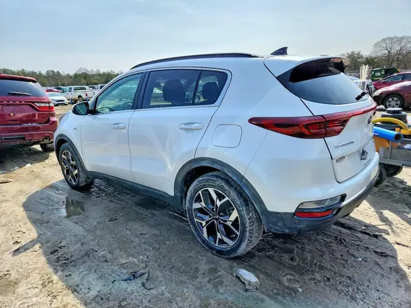KNDPNCAC8M7940571 2021 KIA SPORTAGE - Image 2