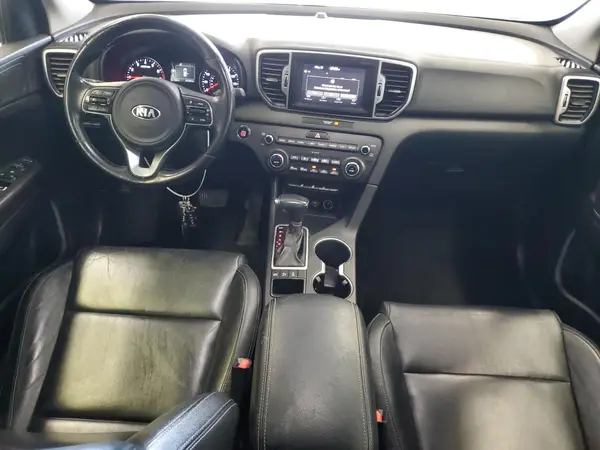 KNDPNCAC9H7052983 2017 KIA SPORTAGE - Image 8