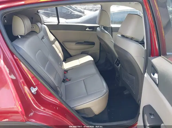 KNDPNCAC9H7053499 2017 KIA SPORTAGE - Image 8
