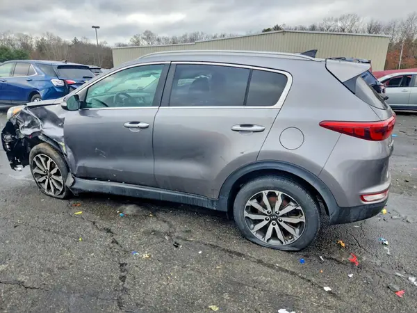 KNDPNCAC9H7058086 2017 KIA SPORTAGE - Image 2