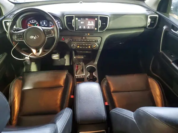 KNDPNCAC9H7069069 2017 KIA SPORTAGE - Image 8