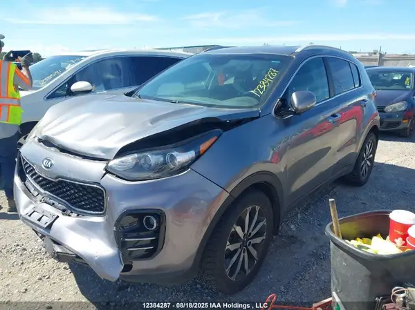 KNDPNCAC9H7108761 2017 KIA SPORTAGE - Image 2
