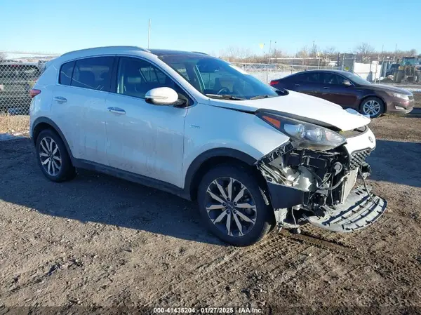 KNDPNCAC9H7151206 2017 KIA SPORTAGE - Image 1