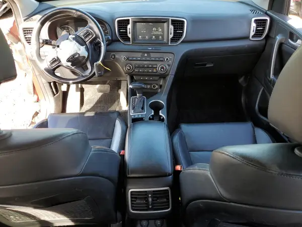 KNDPNCAC9H7168376 2017 KIA SPORTAGE - Image 8