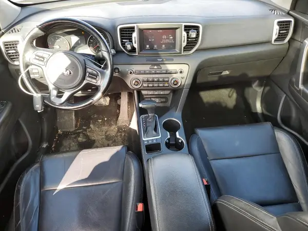 KNDPNCAC9H7203756 2017 KIA SPORTAGE - Image 8