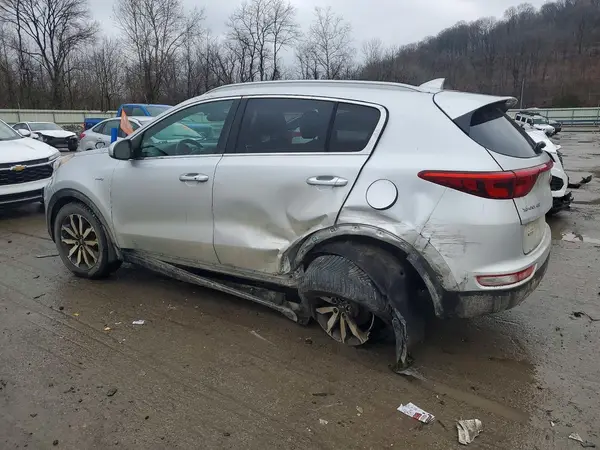 KNDPNCAC9H7208732 2017 KIA SPORTAGE - Image 2
