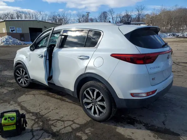 KNDPNCAC9H7222078 2017 KIA SPORTAGE - Image 2