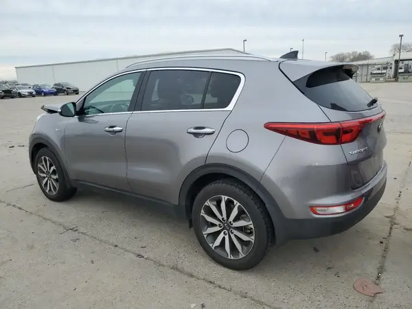 KNDPNCAC9H7237874 2017 KIA SPORTAGE - Image 2