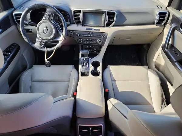 KNDPNCAC9H7241178 2017 KIA SPORTAGE - Image 8